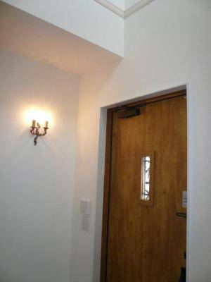 玄関のおしゃれなブラケットライト－キャンドルタイプの2灯型照明-WB3001/2/R