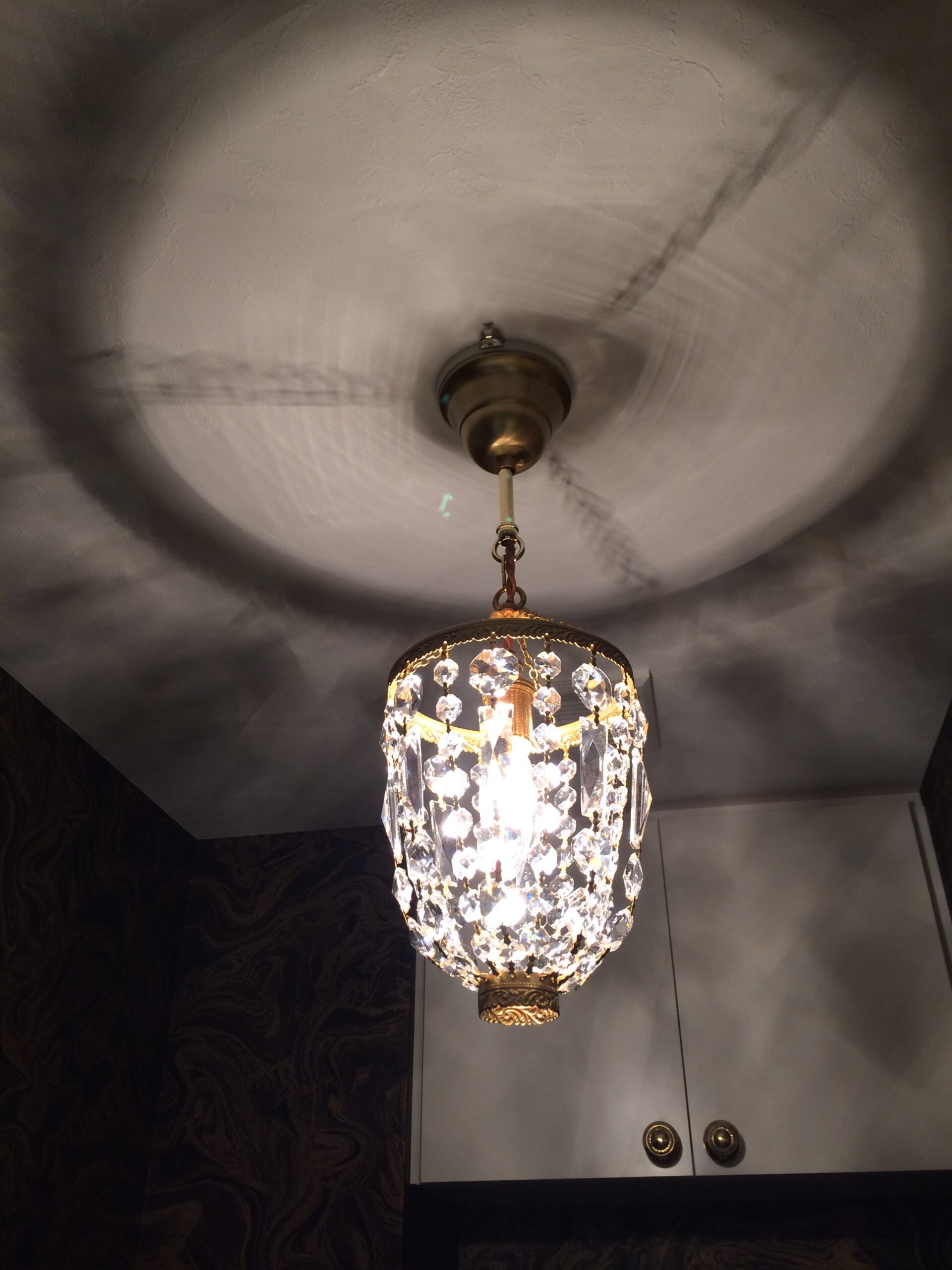 豪華でエレガントなデザイン 美しい輝き シャンデリア 豪華でエレガントなデザインシャンデリア美しい輝き